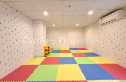 Apartment - 3 Bedrooms - 5 Bathrooms for rent in Qasar Al Mankhool - Al Mankhool - Bur Dubai - Dubai