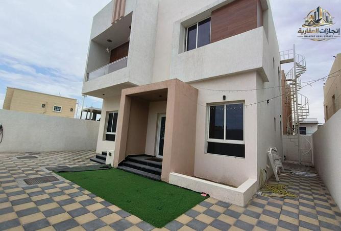 76588835 - Property Image 2