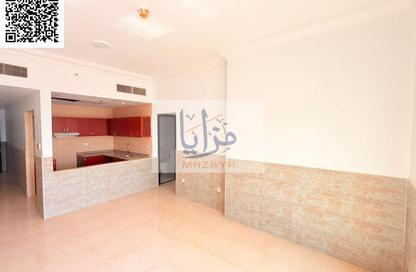 Apartment - 2 - 2 for rent in Paradise Lakes Tower B5 - Paradise Lakes Towers - Emirates City - Ajman
