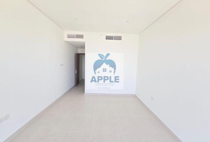 69890377 - صورة العقار 3