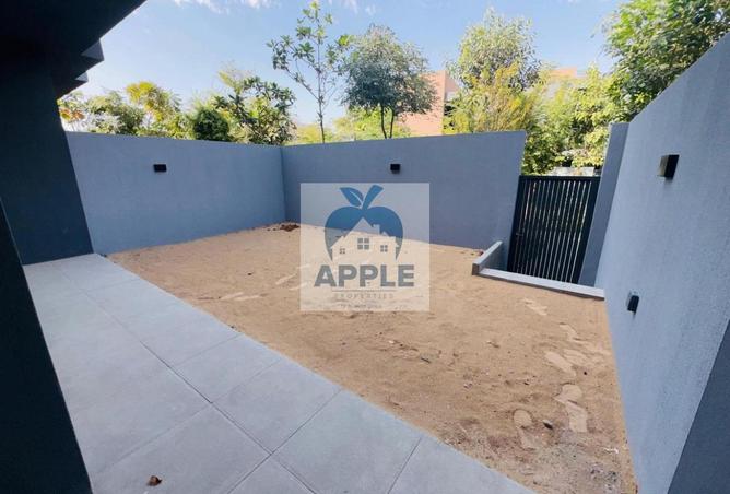 81111190 - Property Image 3