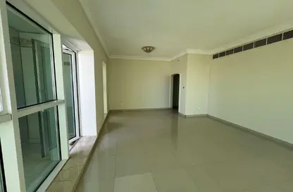 شقة - 2 غرف نوم - 3 حمامات للايجار في المجاز 1 - المجاز - الشارقة