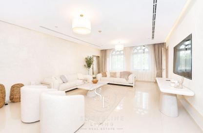 Apartment - 3 - 5 for rent in Golden Mile 1 - Golden Mile - Palm Jumeirah - Dubai