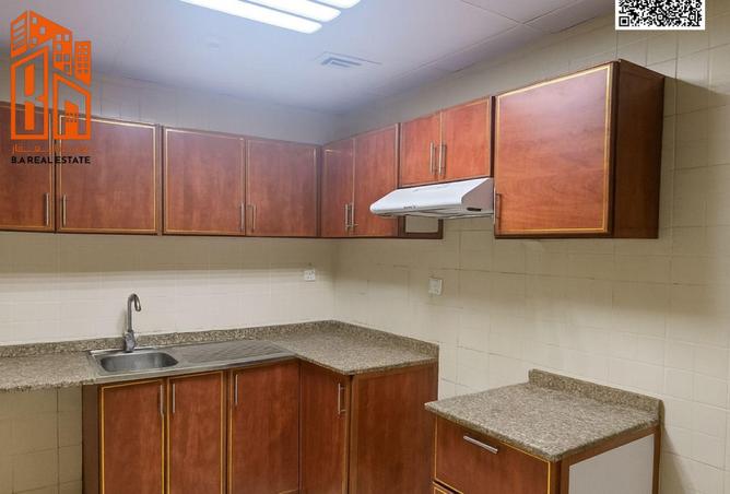 122001646 - Property Image 2