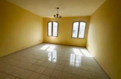 شقة - 1 حمام للبيع في مبنى يو14 - طراز إيطالي - المدينة العالمية - دبي