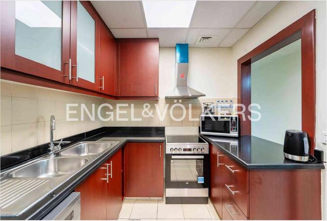 100387925 - Property Image 2