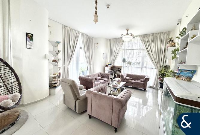 54946898 - Property Main Image