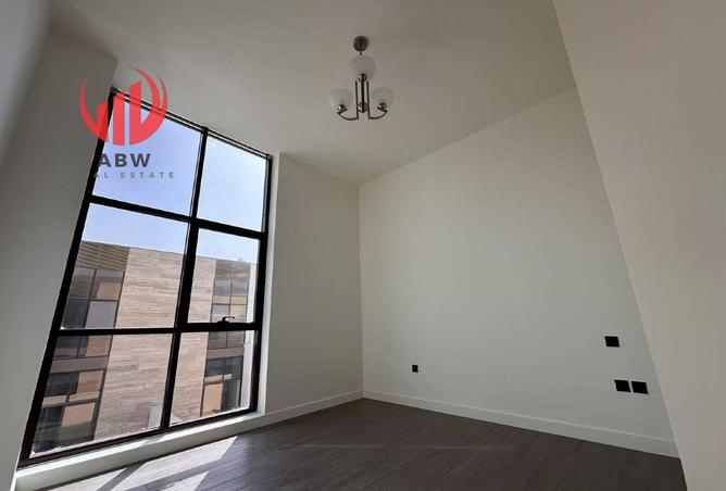 126099563 - Property Image 3