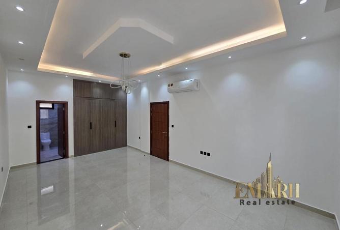 103678729 - Property Image 3