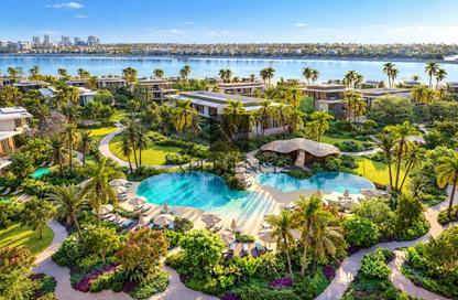 Villa - 4 - 6 for sale in Bay Estate - Dubai Islands - Dubai