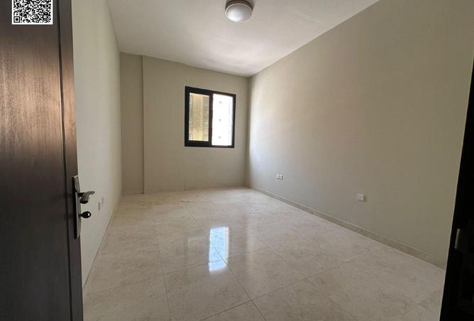 64042146 - صورة العقار 3