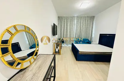 Apartment - Studio - 1 Bathroom for rent in Bloom Towers B - Bloom Towers - District 10 - Jumeirah Village Circle - Dubai