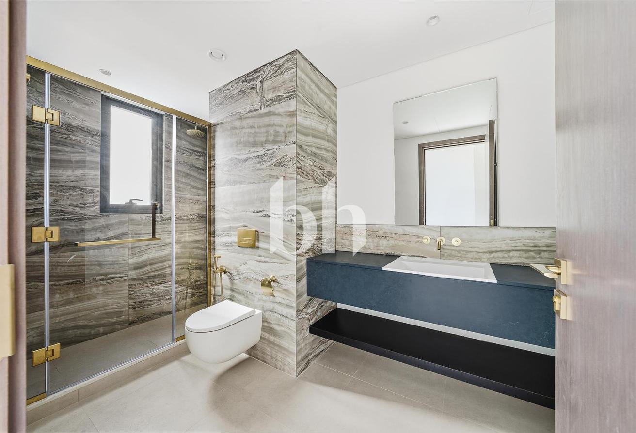 Corner Plot | Park Backing | Premium Finishes photo 10