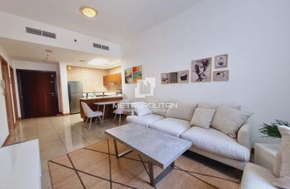 Apartment - 1 - 2 for rent in Sulafa Tower - Dubai Marina - Dubai Apartment - 1 - 2 for rent in Sulafa Tower - Dubai Marina - Dubai