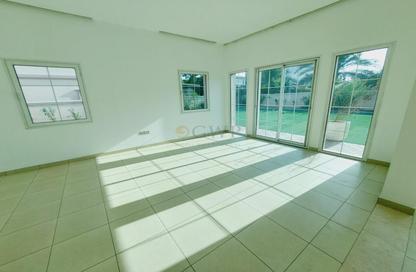 Villa - 2 Bedrooms - 4 Bathrooms for rent in District 9K - Jumeirah Village Triangle - Dubai