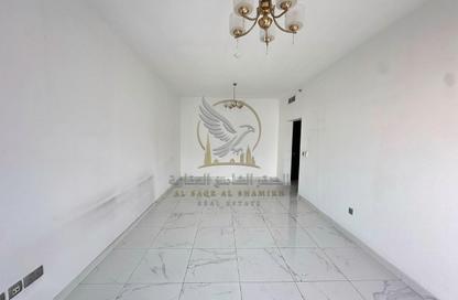 Apartment - 2 - 3 for rent in Al Majaz 1 - Al Majaz - Sharjah