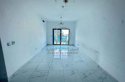 Apartment - 2 - 3 for rent in Al Majaz 1 - Al Majaz - Sharjah