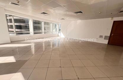 Office Space - Studio - 2 for rent in Port Saeed Building - Port Saeed - Deira - Dubai Office Space - Studio - 2 for rent in Port Saeed Building - Port Saeed - Deira - Dubai