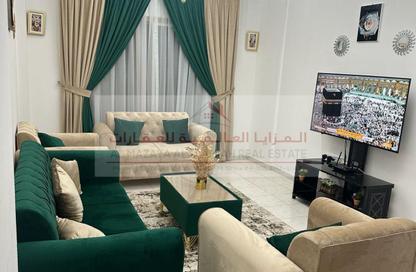 شقة - 2 غرف نوم - 2 حمامات للايجار في شارع التعاون الجديد - التعاون - الشارقة