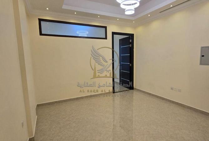 124715406 - صورة العقار 2