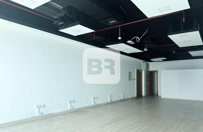 Office Space - Studio - 1 Bathroom for rent in Capital Golden Tower - Business Bay - Dubai