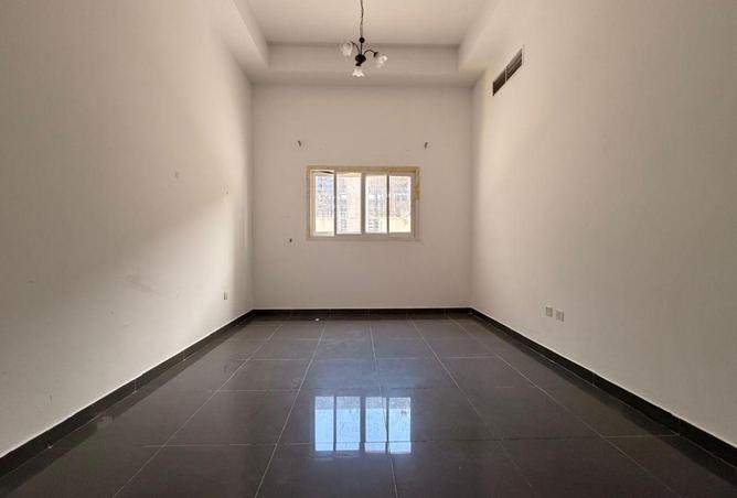 73112506 - Property Image 2