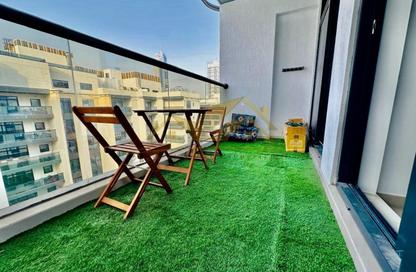 Apartment - 1 Bedroom - 2 Bathrooms for rent in Jumeirah Garden City - Al Satwa - Dubai