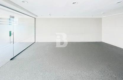 Office Space - Studio for rent in The Regal Tower - Business Bay - Dubai