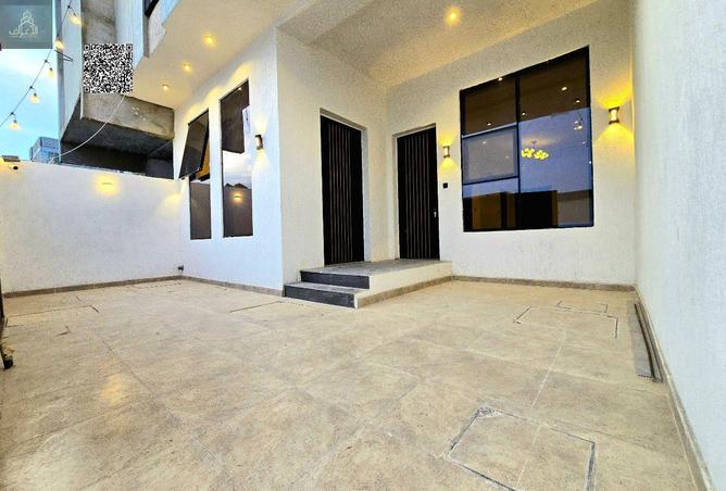 16270239 - Property Image 2