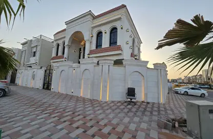 Villa - 5 Bedrooms - 7 Bathrooms for sale in Al Helio 2 - Al Helio - Ajman