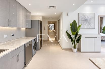 Apartment - 1 - 2 for sale in Regent House 1 - Regent House - Motor City - Dubai