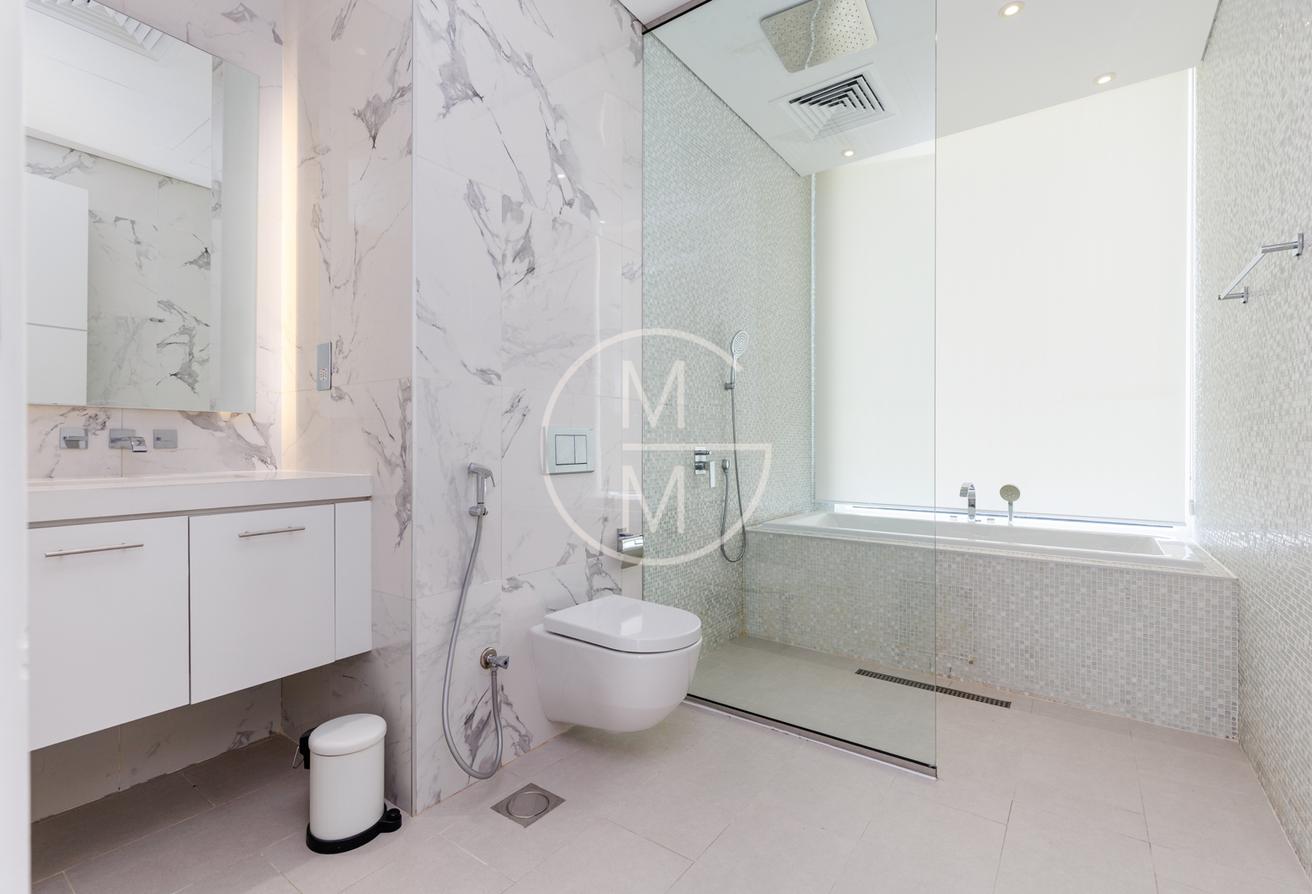 Fully Furnished | High Floor | Vacant photo 10