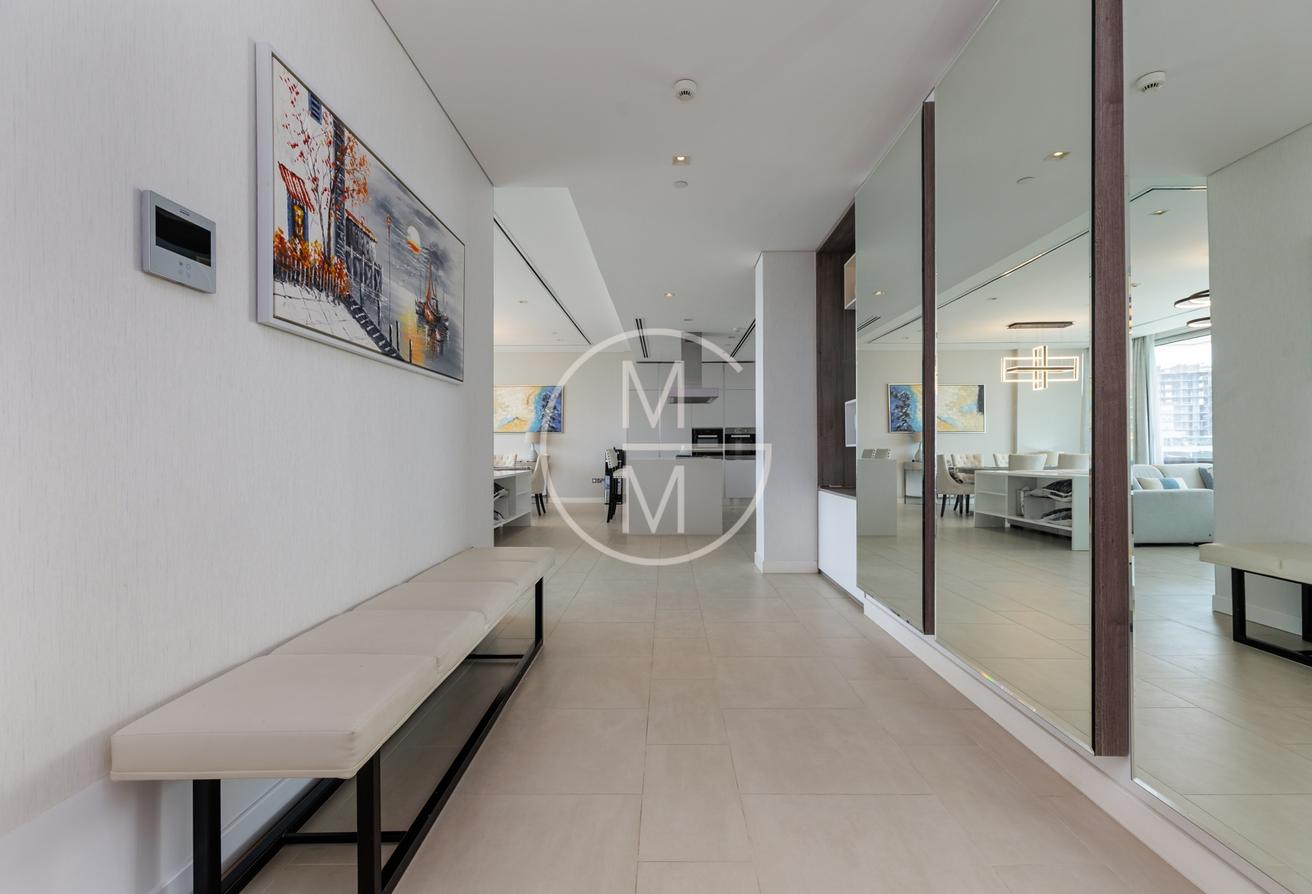 Fully Furnished | High Floor | Vacant photo 4