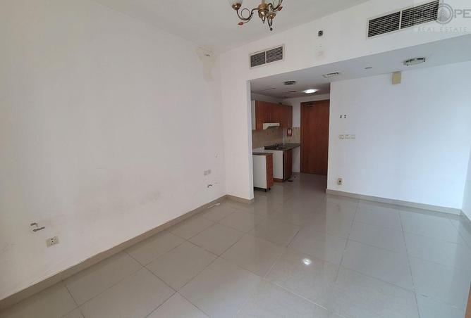 73853513 - Property Main Image