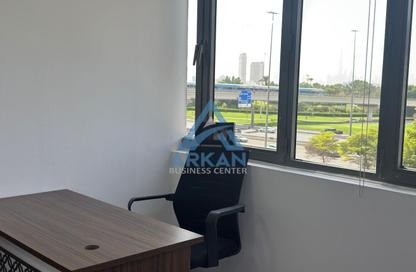 Office Space - Studio - 2 for rent in Al Ashram Building - Al Garhoud - Dubai