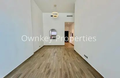 Apartment - 1 Bedroom - 2 Bathrooms for rent in Flamingo Building - District 15 - Jumeirah Village Circle - Dubai