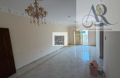 Apartment - 1 Bedroom - 2 Bathrooms for rent in Abna Saqer Building - Al Hamidiya 1 - Al Hamidiya - Ajman