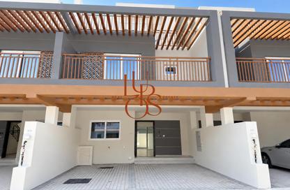 Townhouse - 4 - 4 for sale in Verona - Damac Hills 2 - Dubai Townhouse - 4 - 4 for sale in Verona - Damac Hills 2 - Dubai