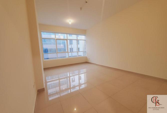 73168762 - Property Image 2