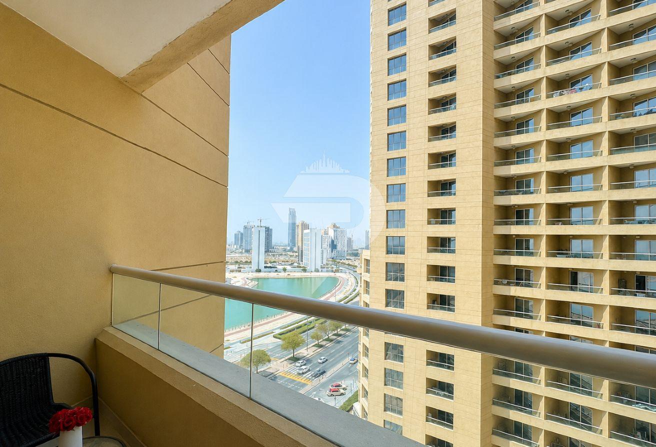 Fully Furnished | Prime Location | Parking photo 10