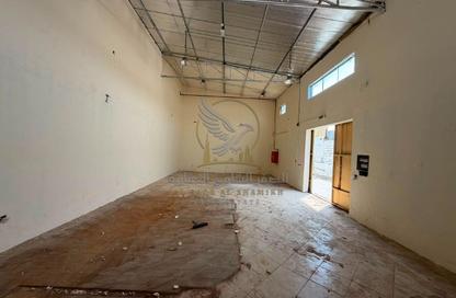 Warehouse - Studio - 1 Bathroom for rent in Industrial Area 4 - Sharjah Industrial Area - Sharjah