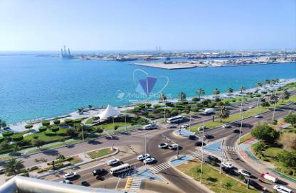 Apartment - 2 Bedrooms - 3 Bathrooms for rent in Corniche Road - Abu Dhabi