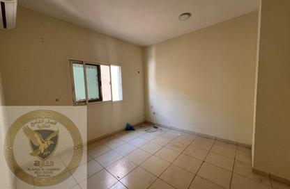 Apartment - 1 Bedroom - 1 Bathroom for rent in Al Qulaya'ah - Al Sharq - Sharjah