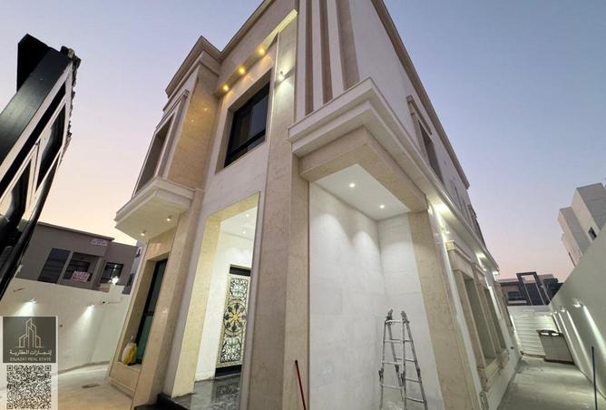 54407299 - Property Image 2