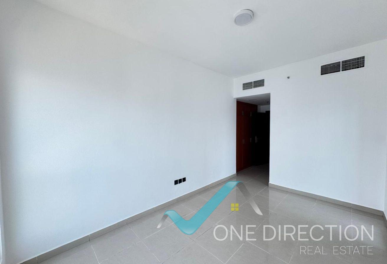 Spacious Layout | High Floor | Unfurnished photo 18