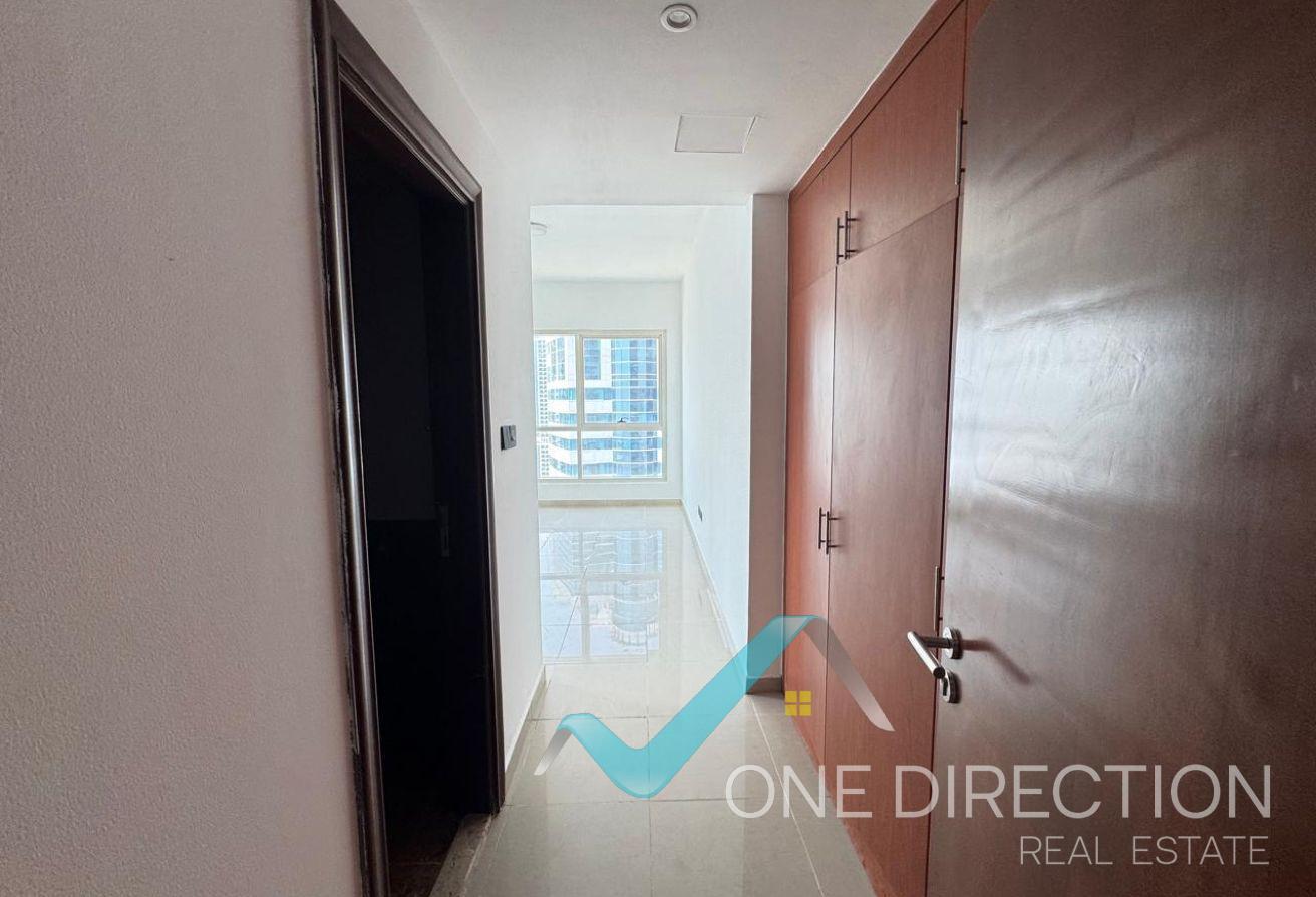 Spacious Layout | High Floor | Unfurnished photo 13