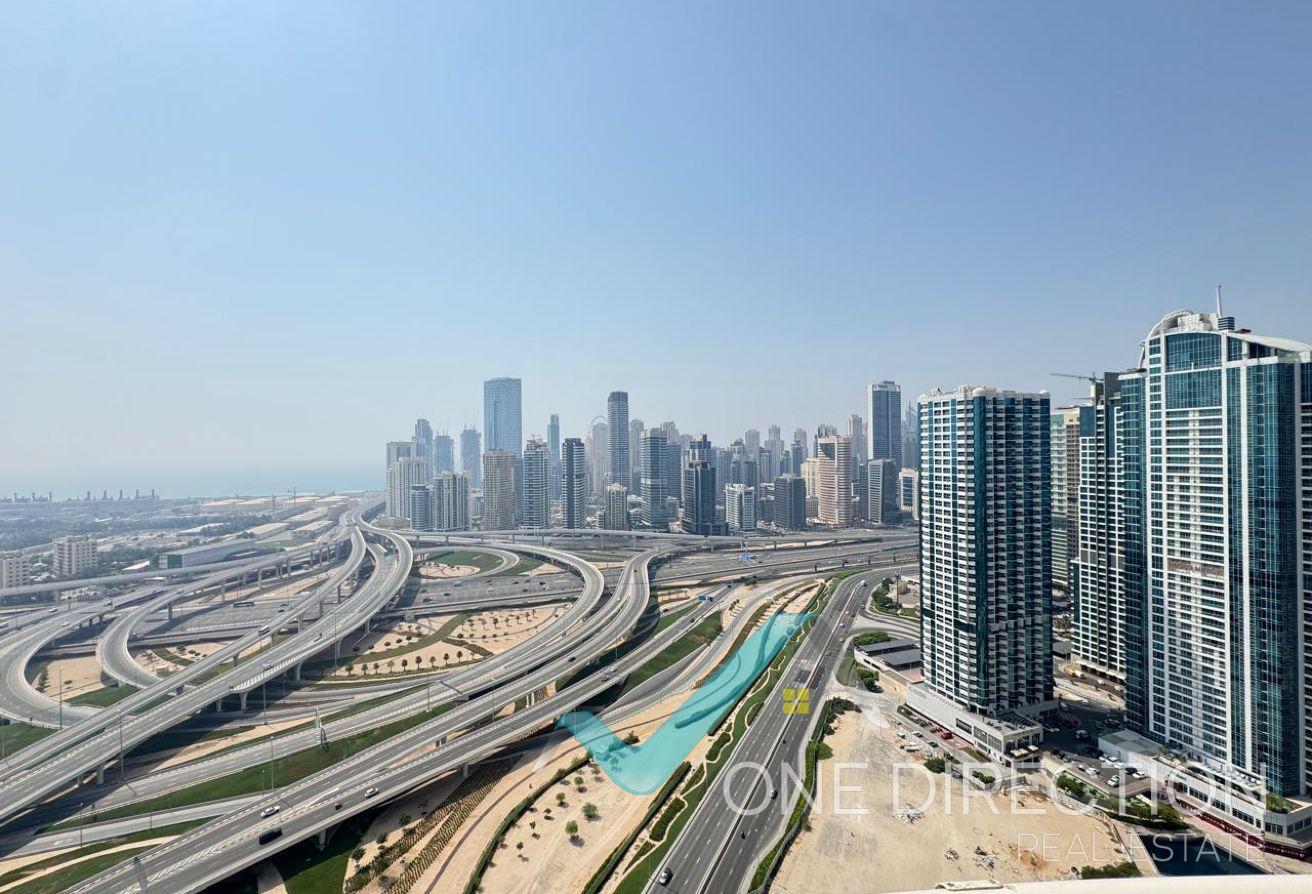 Spacious Layout | High Floor | Unfurnished photo 8