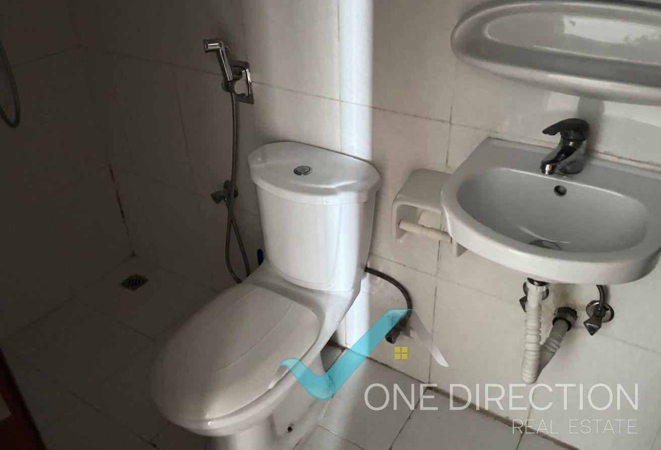 Spacious Layout | High Floor | Unfurnished photo 27
