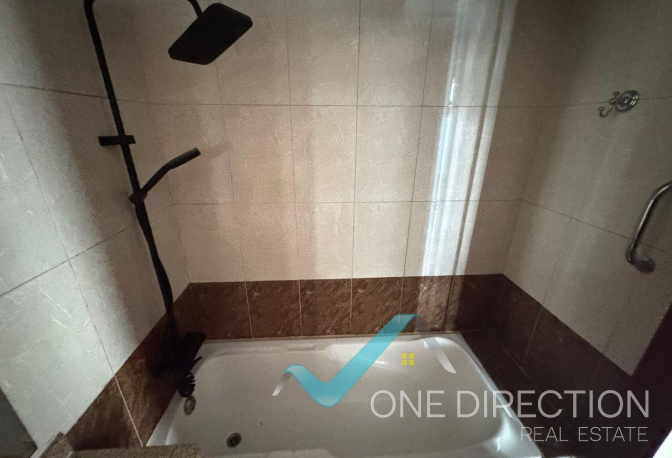 Spacious Layout | High Floor | Unfurnished photo 30