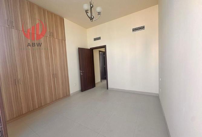 73851884 - Property Image 3